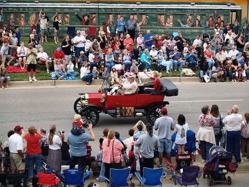 centennialparade_cars_09s-5614641