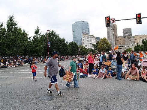 centennialparade_people03s-5410184