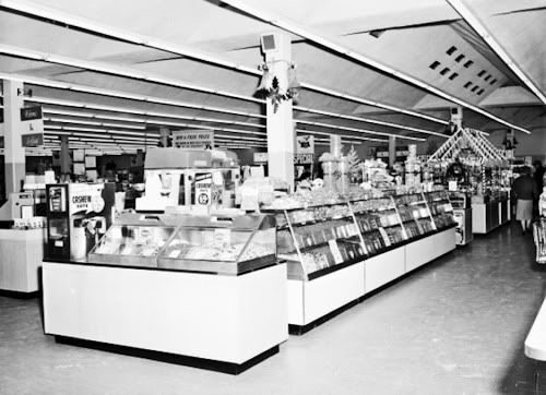 ch_kress_inside_1960_ohss-7343274