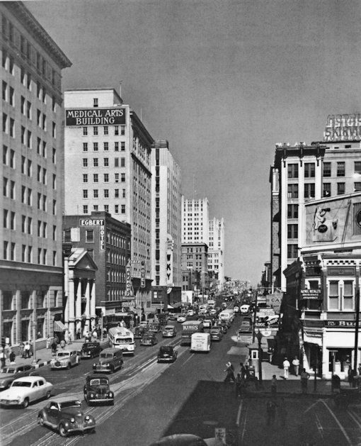 johnson_1947_broadway_510-2743740