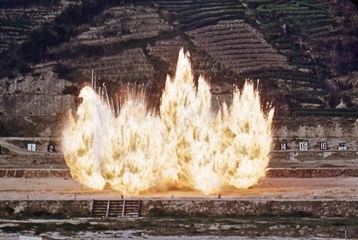 04_jim_kyle_ie_shima_japan_cbrschool_50gal_napalm_demos-9780259