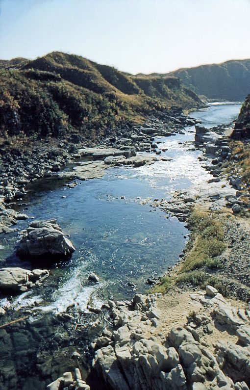 25_jim_kyle_korea_2_river_near_chorwon_11_competition_1953s-2289180