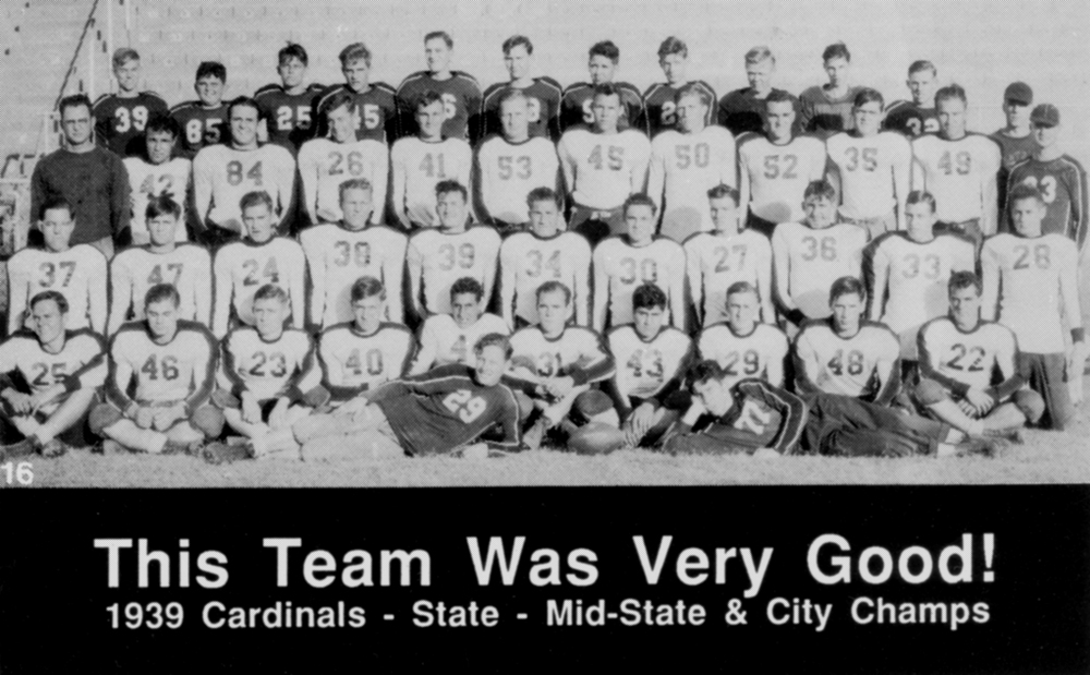 (CHS.2011.01.32) - Central High School Football Team, 1939