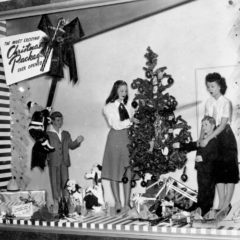 (CHS.2011.01.5) - Display Window for John A. Brown Department Store, Christmas 1947