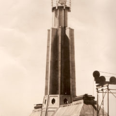 (FNB.2010.3.16) - Aviation Beacon atop First National Building, late 1931