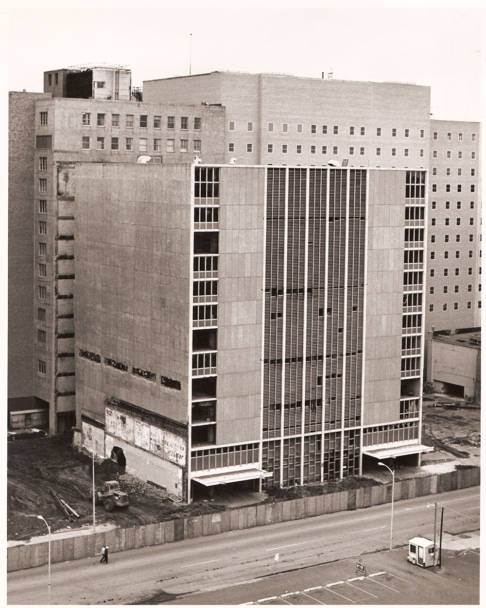 (FNB.2010.3.31) - First National Bank Parking Garage Prepped for Demolition, 117 W Main, 7 May 1972