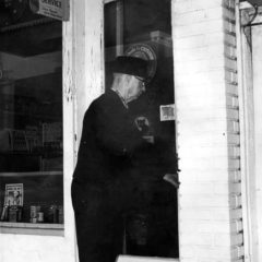 (HAL.2013.2.28) (HAL.2013.2.28)