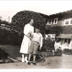 (HTC.2010.8.21) - Frank Hightower and Domestic Servant, c. 1935