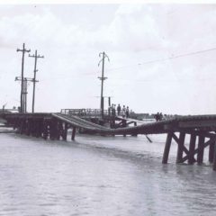 (JMSH.2011.1.193) - Oklahoma City Trolly Bridge