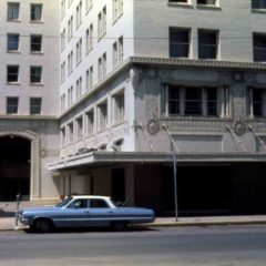 (KMC.2011.1.19) - Colcord Building, 1 N Robinson, c.1975