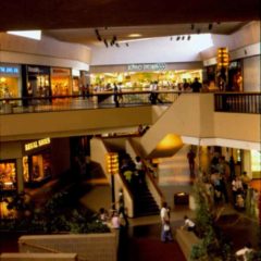 (KMC.2011.3.16) - Crossroads Mall Interior, c.1975