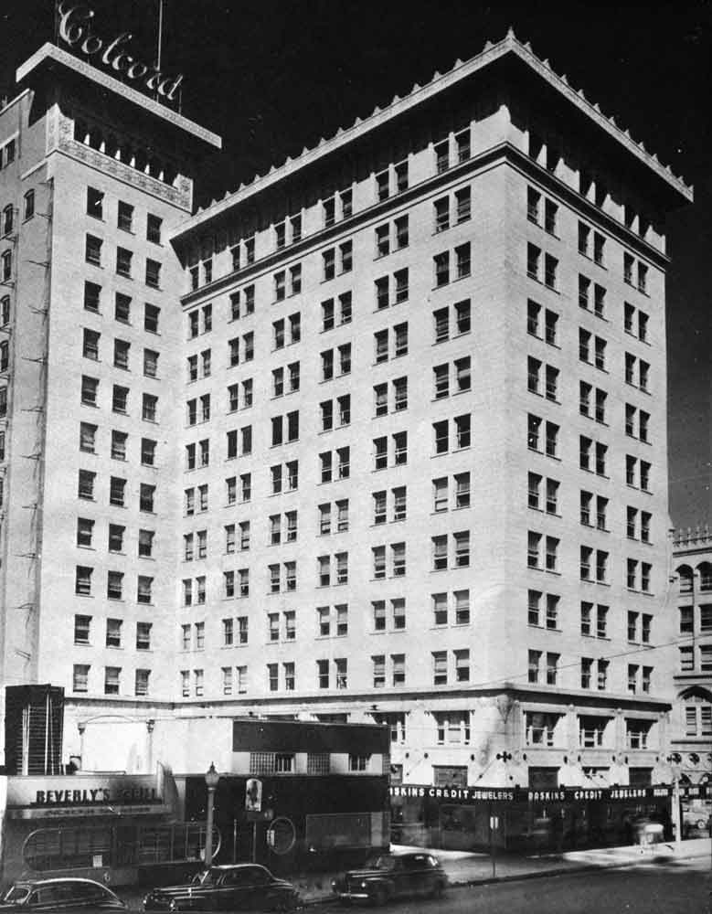 (OMC.2012.1.07) - Colcord Building, 1 N Robinson, c.1940s