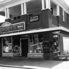 (VZD.2011.1.03) - Veazey Drug Co. No. 2, 3100 N Classen, c. 1930