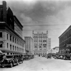 (CHS.2011.01.82) - View North on Robinson from California, c. early 1920s