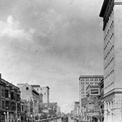 (CHS.2011.01.88) - View W on Main from Broadway, c. 1920s