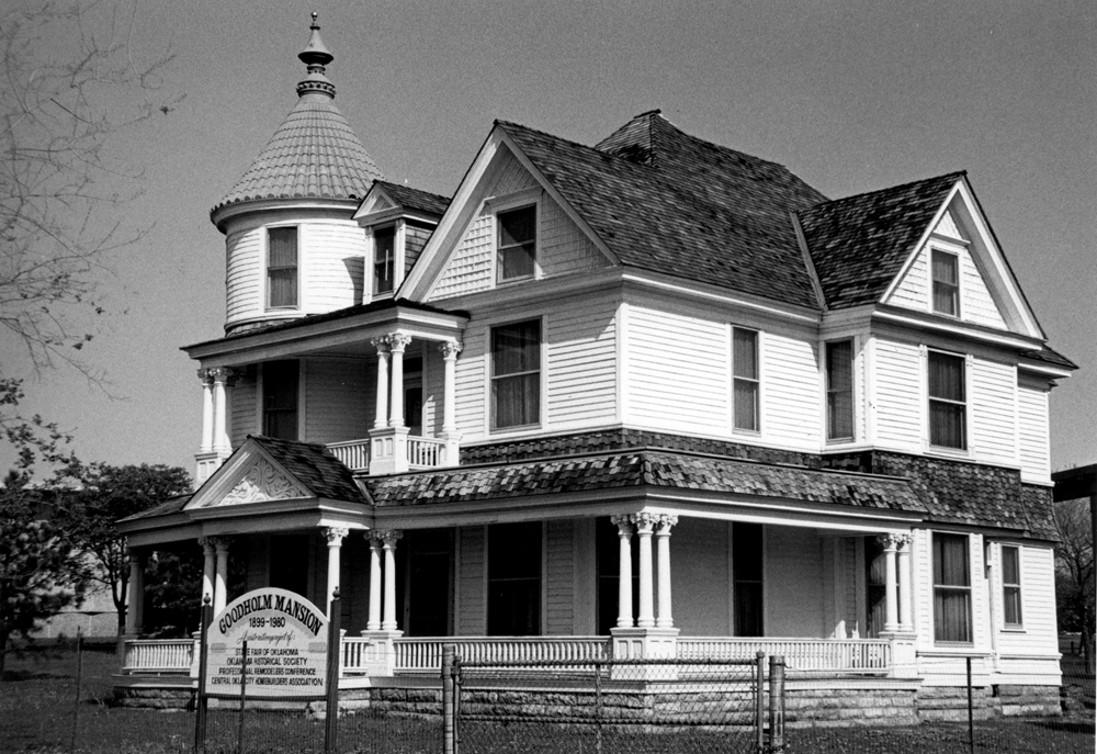 (CHS.2011.01.47) - Goodholm Mansion after Relocation to State Fair Park, c. 1980s