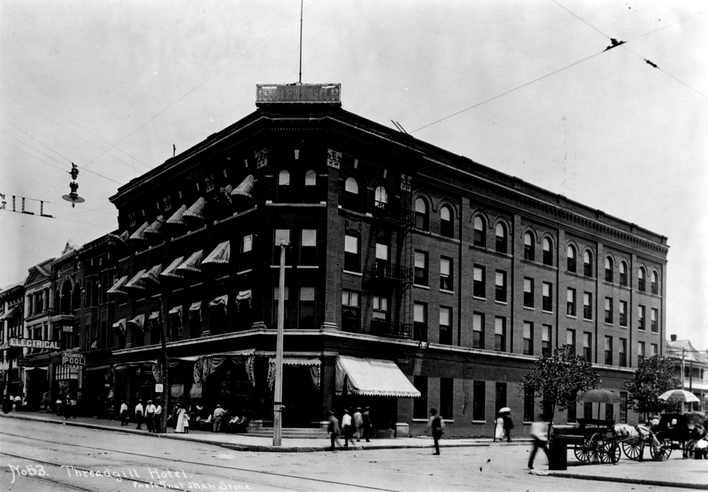 (CHS.2011.01.52) - Hotel Threadgill, 300 N Broadway, c. 1900s