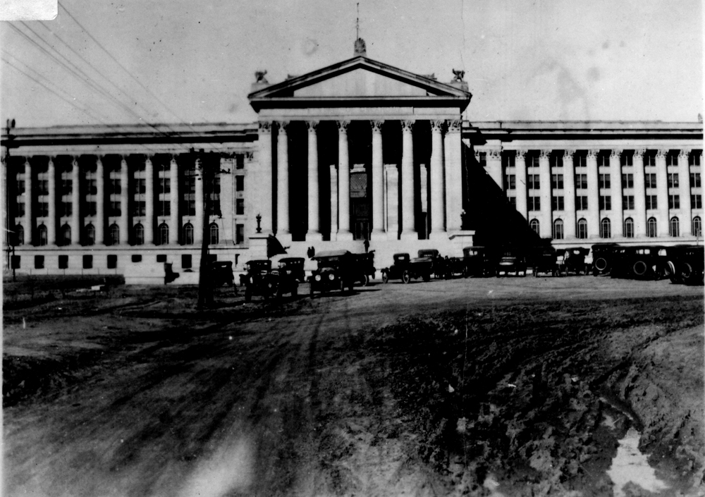 (CHS.2011.01.05) - Oklahoma State Capitol, 2300 N Lincoln, c. 1916
