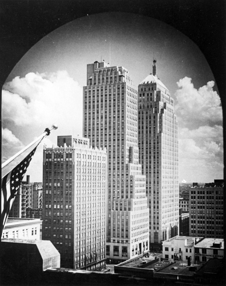 (CHS.2011.01.11) - Petroleum Bldg, Ramsey Tower, First National Bldg, View S from Post Office, 215 NW 3, c. 1930s
