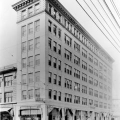 (CHS.2011.01.16) - Majestic Building, 301 W Main, c. 1900s