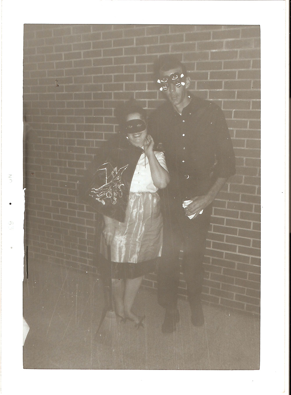 (FNB.2010.11.12) - Halloween Party, c. early 1960s