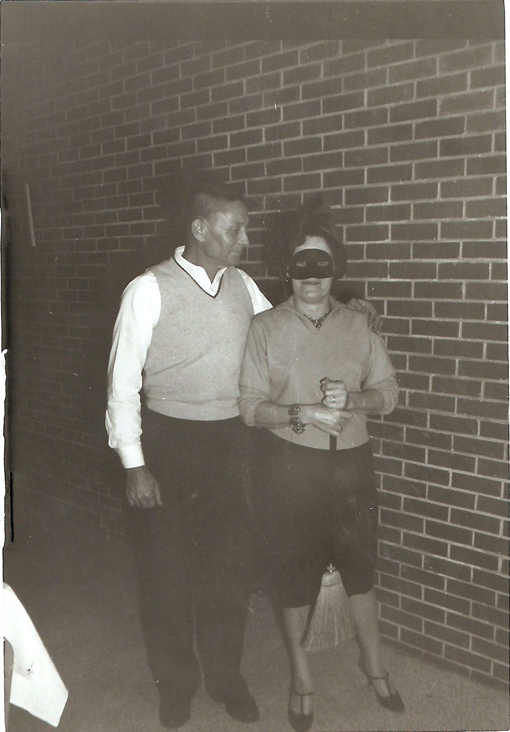 (FNB.2010.11.15) - Halloween Party, c. early 1960s