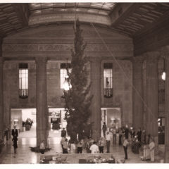 (FNB.2010.2.10) - Christmas Tree in the Great Banking Hall, First National Center, c. 1974