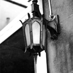 (RAC.2010.04.07) - Lamp, Architectural Detail