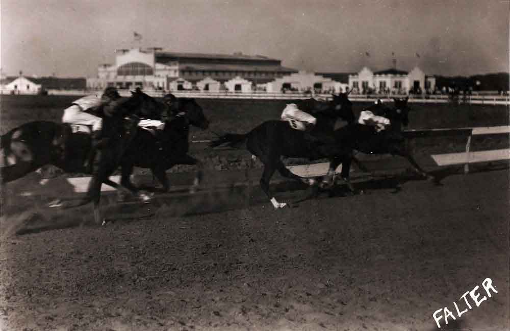 (RAC.2010.06.03) - Horse Race, State Fairgrounds, Sep 1910