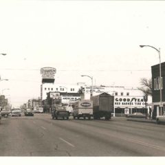 (RAC.2010.07.04) - View N on Broadway from 500 Block, c. 1960s