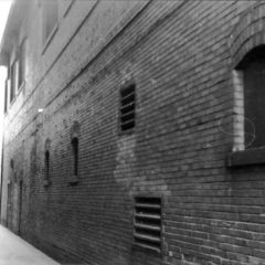 (RAC.2010.07.123) - Capitol Theatre, View North from 300 Block of Maiden Lane