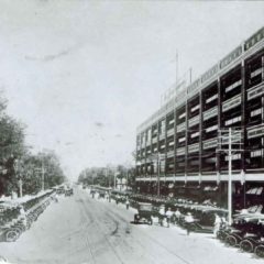 (RAC.2010.07.53) - Fred Jones Ford Plant, 900 West Main, c. 1910s