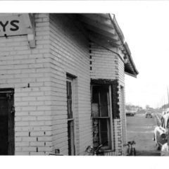 (RAC.2010.07.72) - Interurban Station, 103 SW Main, Bethany, View West, c. 1940s