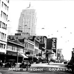 (RAC.2010.07.75) - View East on Main from Hudson, c. early 1930s