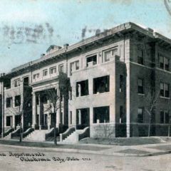 (RACp.2010.25.17) - Victoria Apartments, 101 NW 9, postmarked 9 Oct 1909