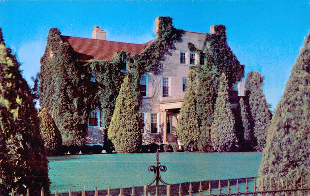 (RACp.2010.31.05) - Oklahoma Governor's Mansion, 820 NE 23, c. 1950s (RACp.2010.31.05) - Oklahoma Governor's Mansion, 820 NE 23, c. 1950s