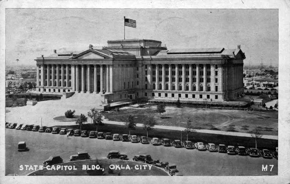 (RACp.2010.31.13) - Oklahoma State Capitol, postmarked 24 Oct 1920 (RACp.2010.31.13) - Oklahoma State Capitol, postmarked 24 Oct 1920