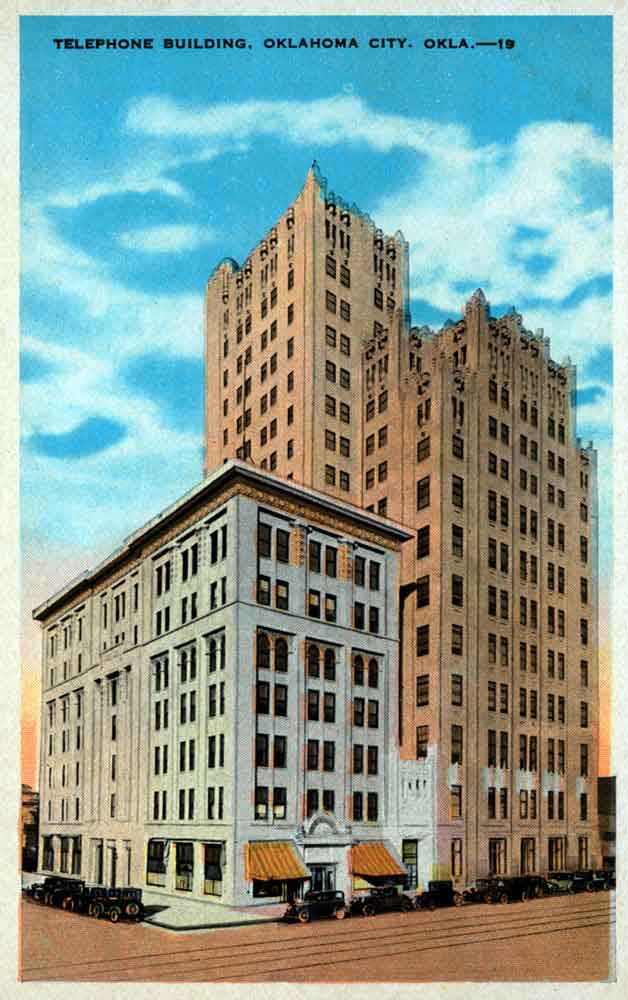 (RACp.2010.33.56) - Pioneer Telephone Building, 105 NW 3, c. 1920s