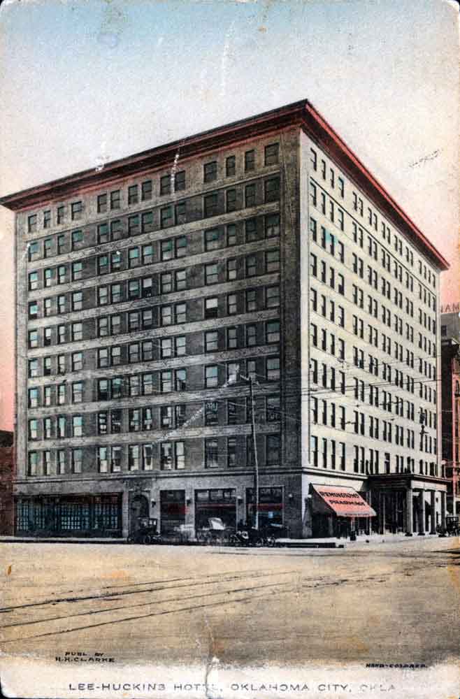 (RACp.2010.35.35) - Lee-Huckins Hotel, 22 N Broadway, postmarked 13 Nov 1911