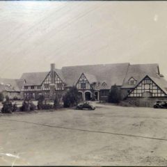(BLVD.2010.1.1) - Clubhouse, Oklahoma City Golf and Country Club, c.1930