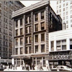 (BLVD.2010.1.8) - Liberty National Bank, 139 West Main, c. late 1940s