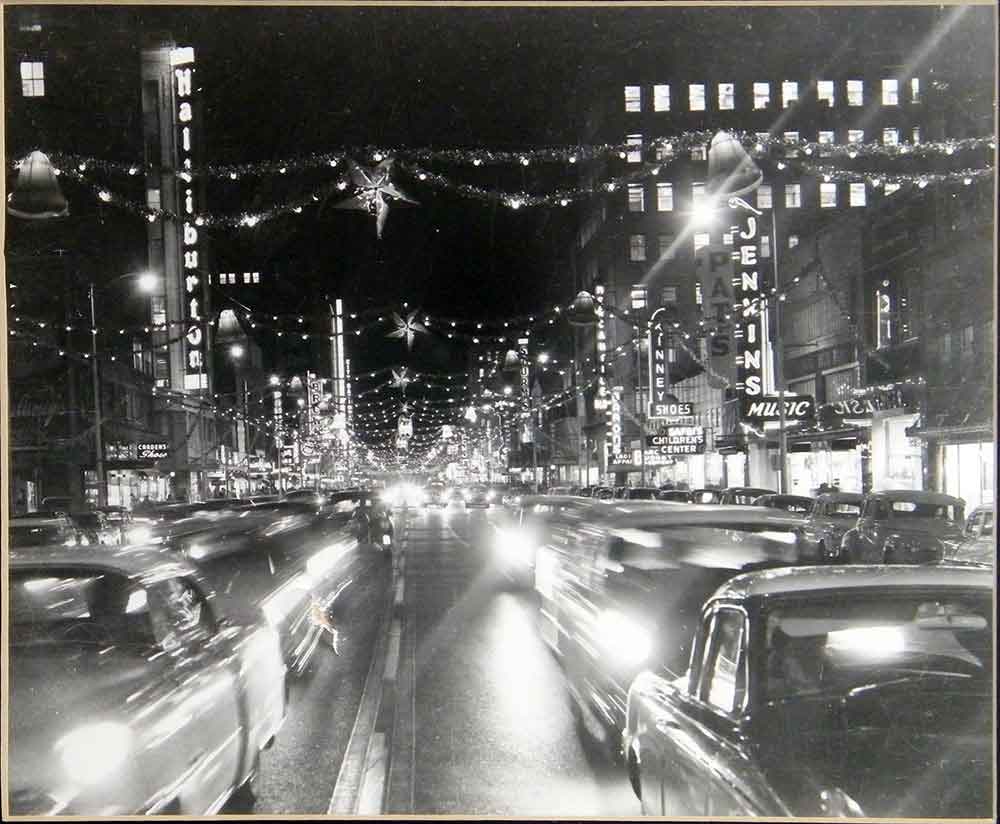 (BLVD.2010.1.15) - West Main Street, View East from Walker, c. early 1950s