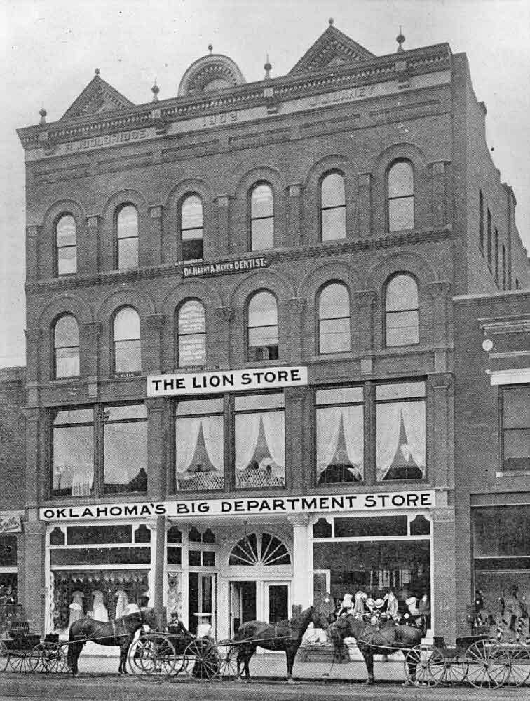 (coc.2011.1.08) Lion Store, 1903